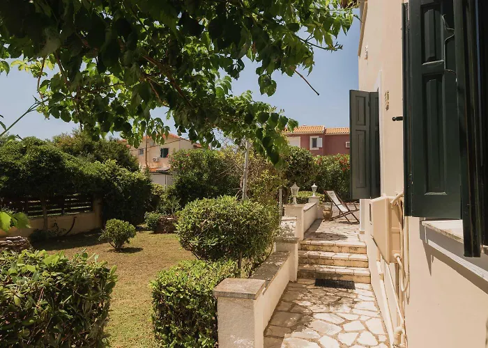 Diana Feriehus Acharavi (Corfu)