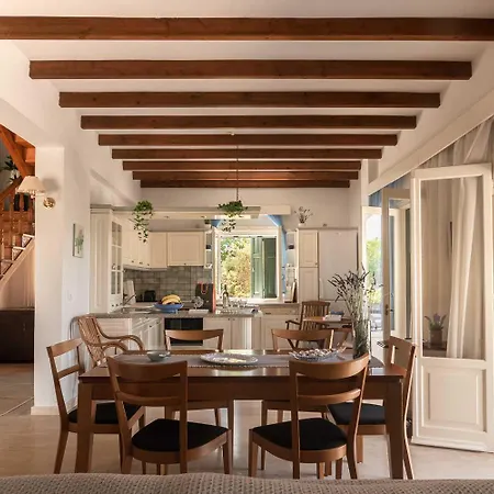 Holiday home Diana *