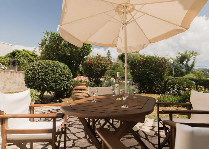 Diana Nyaraló Aharávi