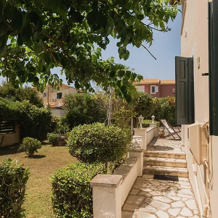 Diana Dom wakacyjny Acharavi (Corfu)