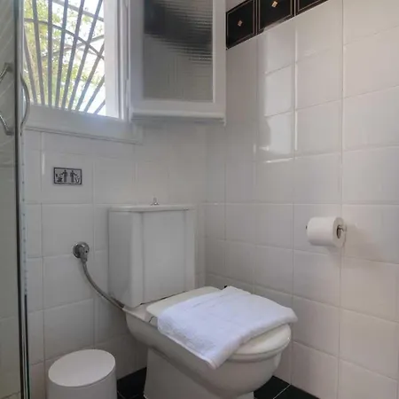 Diana Tatil Evi Acharavi (Corfu)